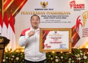 Tonny Wahyudi Raih Penghargaan Pembina Olahraga Berprestasi dari Gubernur Jatim