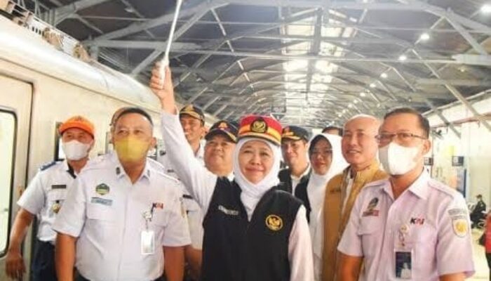 Hari Kereta Api, Khofifah dan KAI Daop 8 Dorong Integrasi Antarmoda