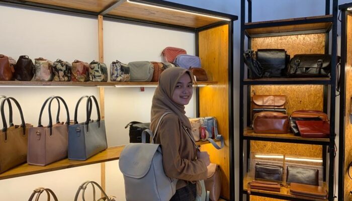 Tanggulangin Genjot Tas Eco-Leather Hadapi Era Digital