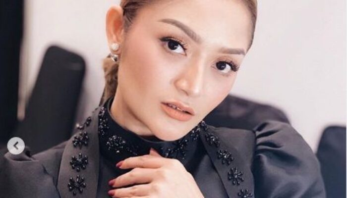 Siti Badriah Kaget, Suaminya Vasektomi