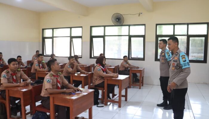 Serap Aspirasi Pelajar, Polres Mojokerto Gelar Patroli Jogo Sekolah di SMKN 1 Pungging