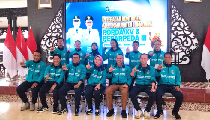 Bupati Indah Amperawati Lepas Atlet POPDA Jatim 2026