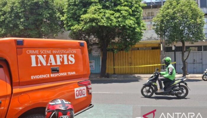 Perampokan Toko Emas Murni Jember Ibu dan Anak Terluka Rp700 Juta Dibawa Kabur