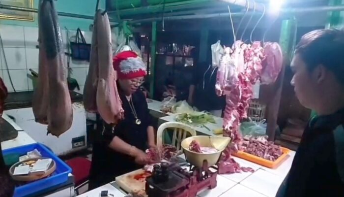 Tiga Lapak Pasar Prigen Dibobol