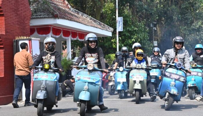 Jambore Vespa Trenggalek Dorong Wisata Pantai Prigi