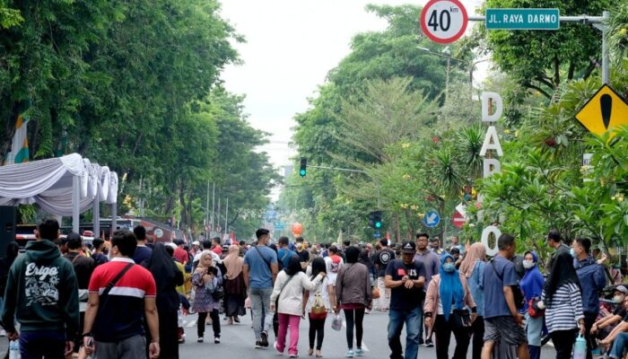 CFD Taman Bungkul: Solusi Praktis Warga Surabaya Bangun Kebiasaan Jalan Kaki