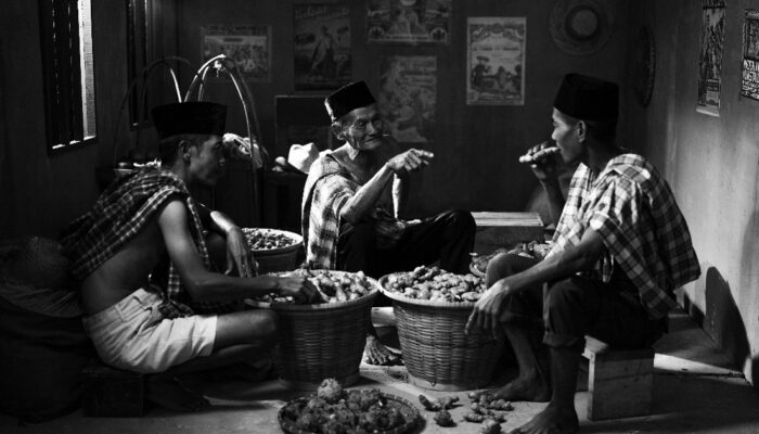 Mengenal 5 Film Klasik Indonesia Terbaik: Jejak Emas Sinema Abad ke-20 yang Abadi