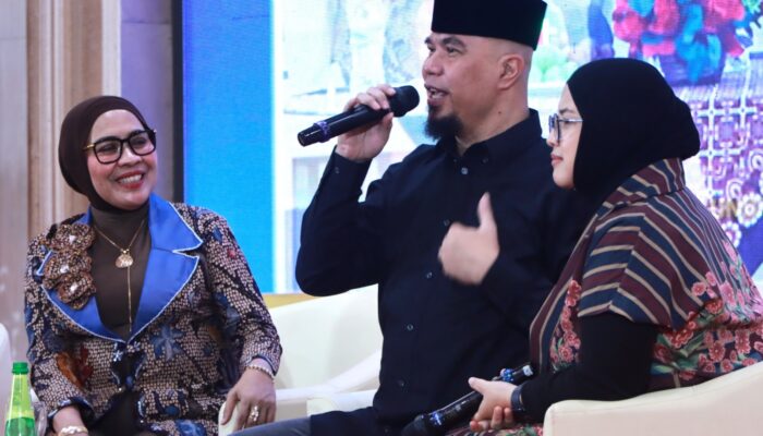 KIP-K Terganjal Desil 6-10, Ahmad Dhani Bawa Aspirasi ke Prabowo dan Rektor Unitomo Beri Solusi