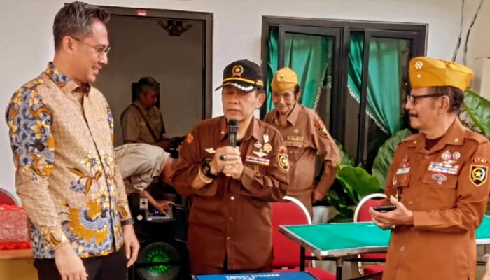 Veteran Surabaya Usul Tunjangan Rp2 Juta, Azhar Kahfi Kawal ke Senayan dan Dinsos