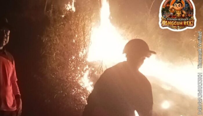 Karhutla di Bukit Watu Jengger, Tim Gabungan Tembus Medan Terjal