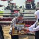 Khofifah Salurkan 15 Alsintan ke Petani Ngawi