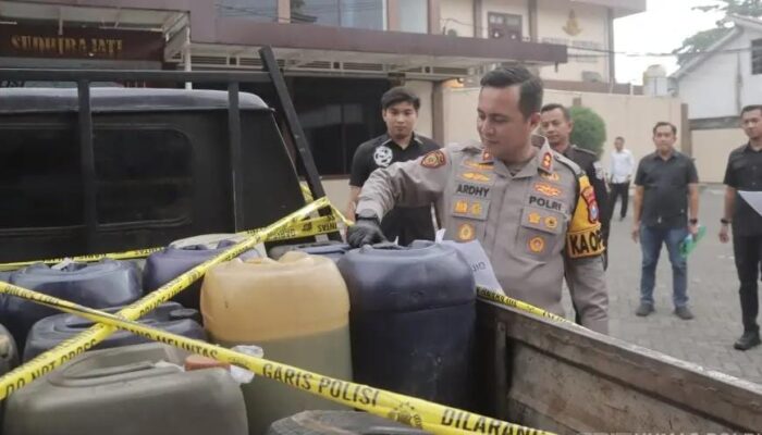 Timbun 1 Ton BBM Subsidi, Pria Kademangan Terancam 6 Tahun Penjara