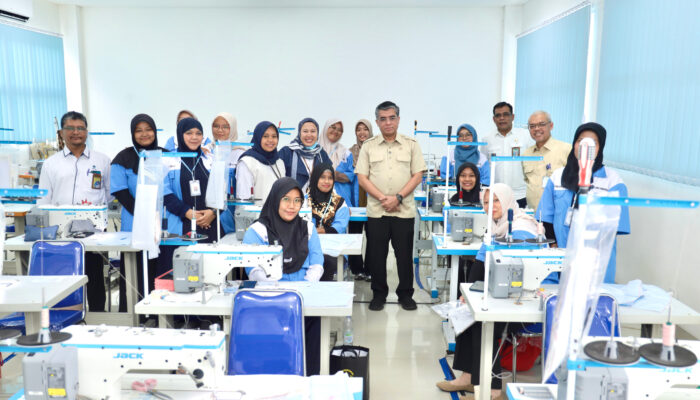 Menaker Tinjau Pelatihan Vokasi di Bantul: Siapkan 96 Peserta Tembus 7 Bidang Industri