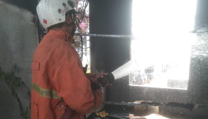 Si Jago Merah Amuk Tempat Laundry di Pungging Mojokerto, Diduga Akibat Korsleting Listrik
