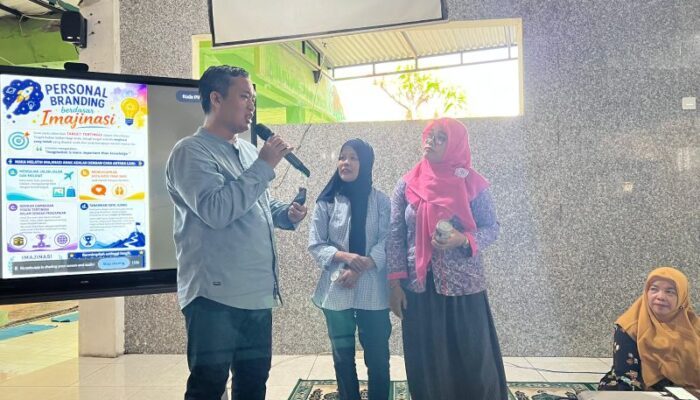 Branding Terhebat dalam Kompetisi Branding “I Around You”
