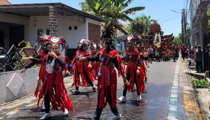 Warga Sepat Lidah Kulon Gelar Kirab Budaya, Lestarikan Tradisi Sedekah Bumi