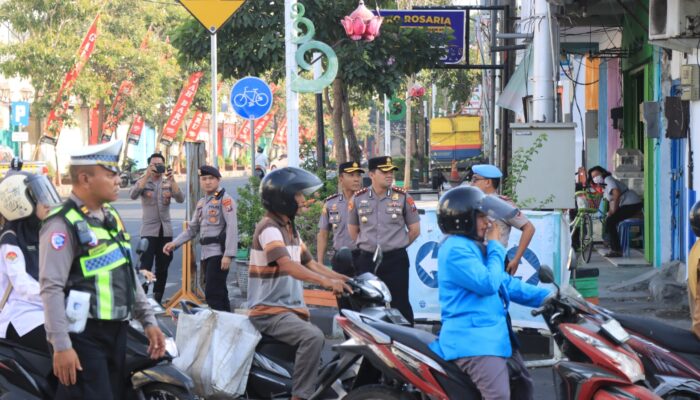 Demi Kelancaran Lalu Lintas Warga, Kapolres Nganjuk Turun Jalan Pimpin Patroli Jogo Omah