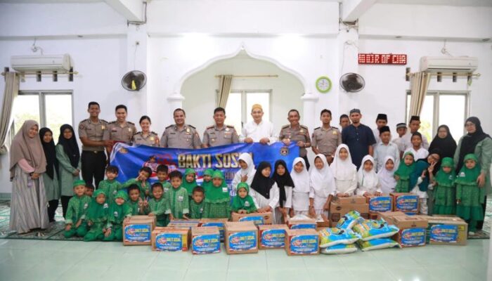 HUT ke-75 Humas Polri, Divhumas Salurkan Bantuan ke Empat Panti Sosial