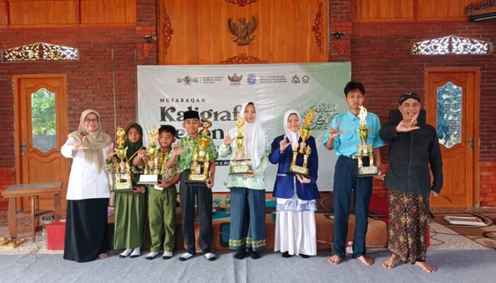 140 Peserta Ikuti Kaligrafi Pegon HSN 2026, Lesbumi PCNU Lamongan Lestarikan Warisan Santri