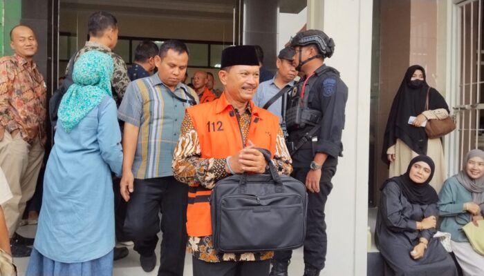 Korupsi Rp 11,5 M, Mantan Walkot Maidi Masuk Bui