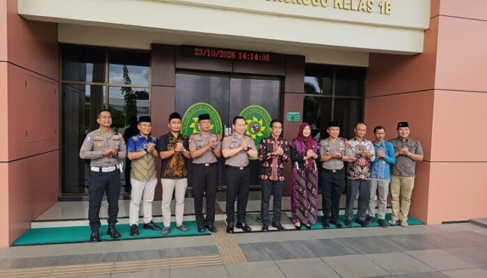 Kapolres Ponorogo Silaturahmi ke Pengadilan Negeri, Perkuat Sinergi Penegak Hukum