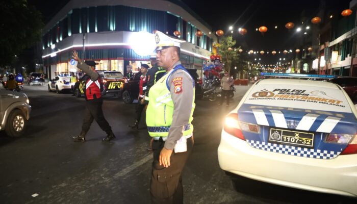 Polres Pelabuhan Tanjung Perak Gelar Patroli Skala Besar, Antisipasi Gangster dan Balap Liar