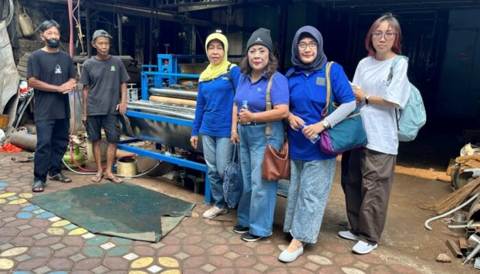 Kolaborasi Unitomo dan Uniba Ubah Wajah Ekonomi Desa Kedungdowo Situbondo