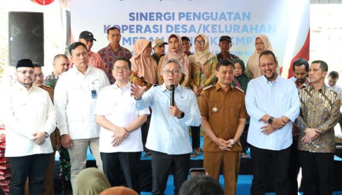 Menko Zulhas Pastikan Kesiapan KDKMP Jelang Operasionalisasi Serentak 15 Oktober 2026