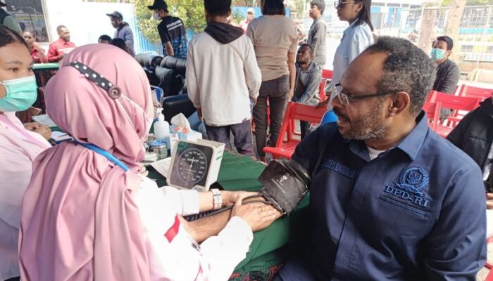 Sekretariat DPD RI dan PMI Jayawijaya Gelar Donor Darah