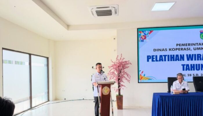 Pemkot Palu Latih 160 UMKM Pemula agar Naik Kelas