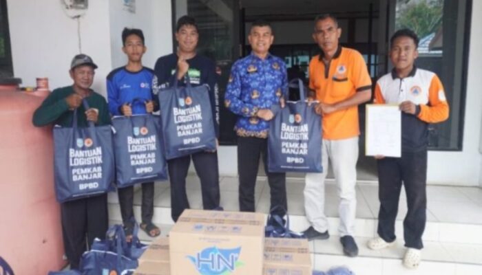 Pemkab Banjar Salurkan Bantuan bagi Warga Terdampak Angin Kencang