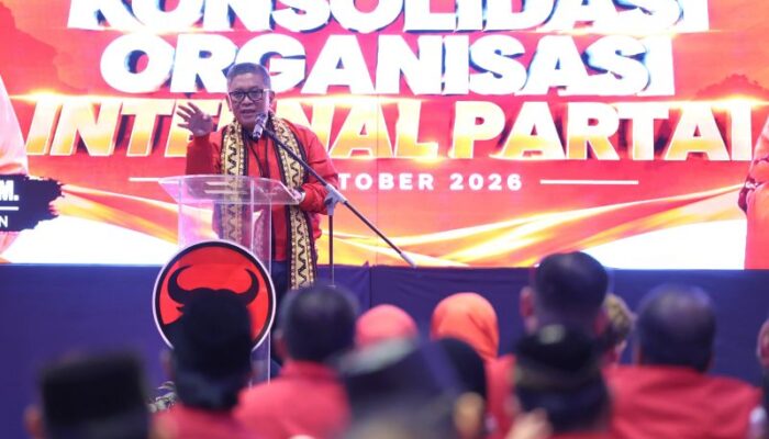 Hasto Minta Kader PDIP Berani Membela Rakyat
