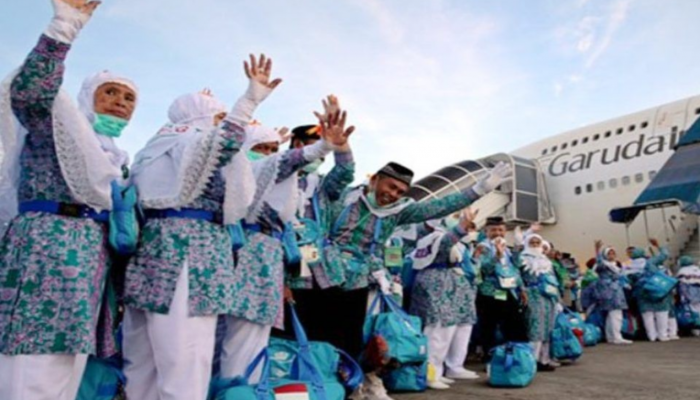 Kemenhaj Imbau Pilih Penerbangan Langsung, Jamaah Umrah Tetap Aman